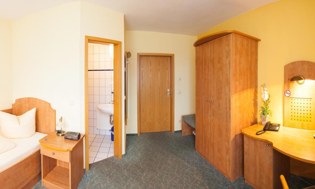 Hotel Gasthof An der Söring Hagenow Zimmer foto