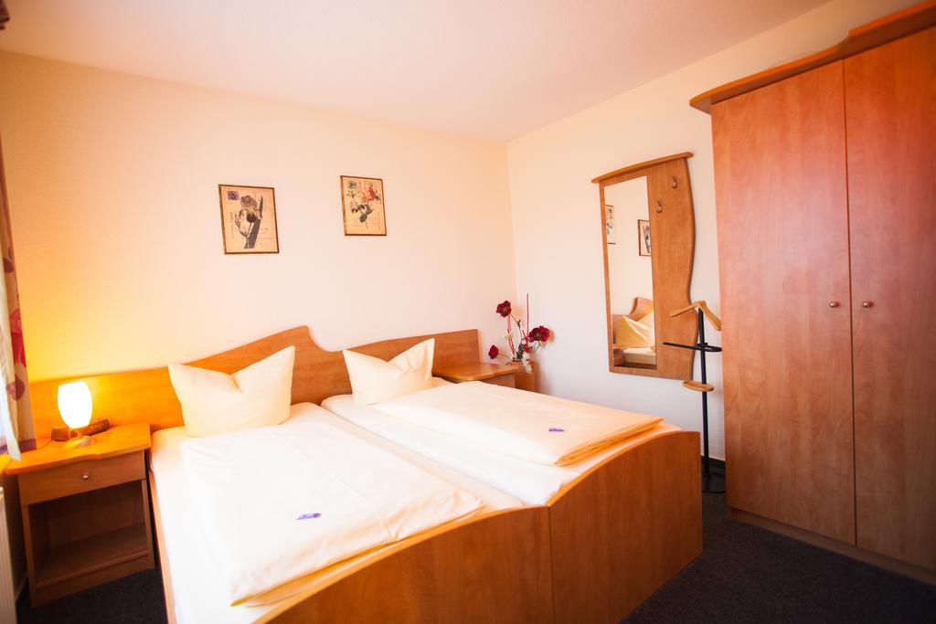 Hotel Gasthof An der Söring Hagenow Zimmer foto